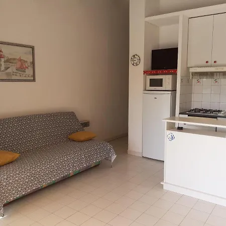 3 Pieces Terrasse Vue Et Piscine Richelieu Cap D'agde آجد
