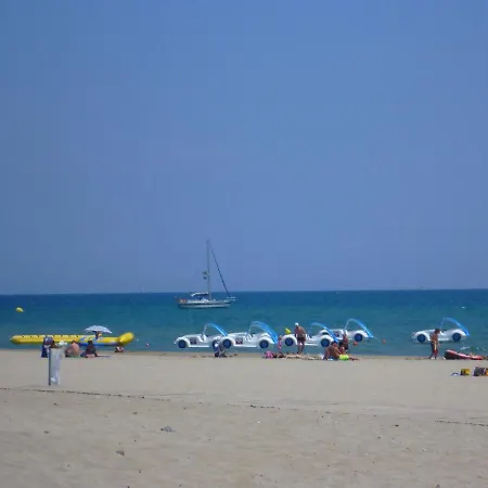3 Pieces Terrasse Vue Et Piscine Richelieu Cap D'agde شقة